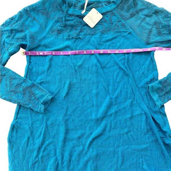 Free People Sidney Embroidered Mixed Media Long Sleeve Teal Top Size XS NWT - Picture 6 of 9